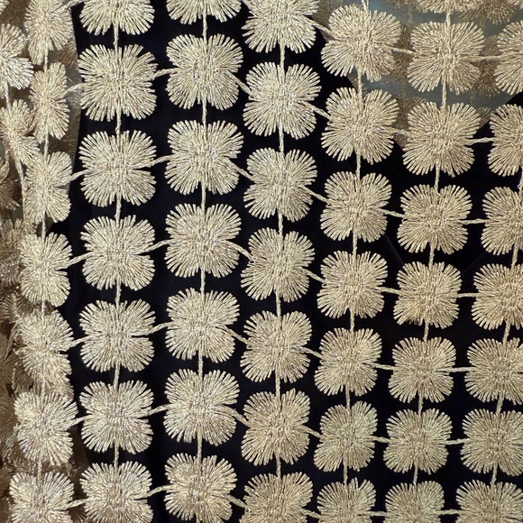 Rare CHARLIE B Gold Crochet Overlay Blouse Large - Picture 7 of 8